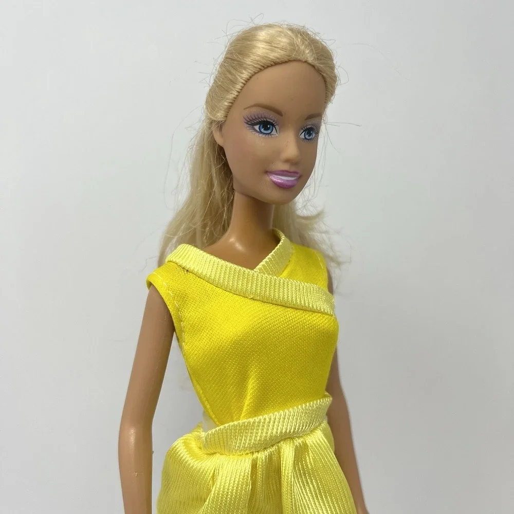 Barbie Fashionistas‎ Doll Ooak 1999-2005 blonde hair in Yellow Dress